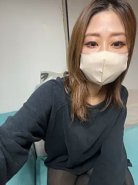 ayu0009rrr online show from December 4, 2025, 2:37 pm