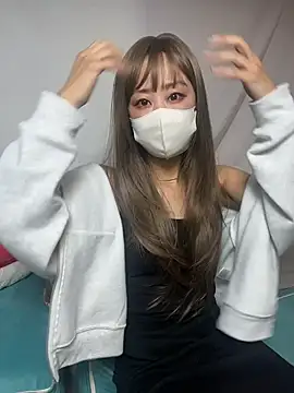 ayu0009rrr online show from March 12, 2026, 2:12 pm