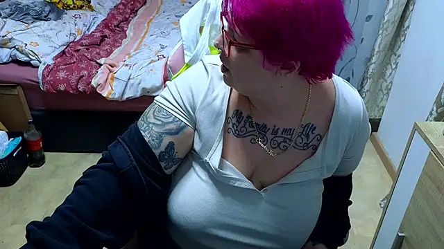 Snapshot of SunshineLexi chatting on January 21, 2025, 8:00 pm SunshineLexi online show from January 21, 2025, 8:00 pm