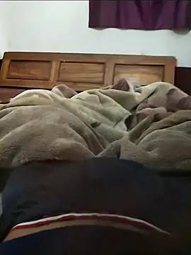 ravi707984 online show from November 30, 2025, 5:06 pm