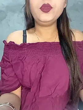 Shanaya Hotty online show from March 18, 2025, 6:04 pm
