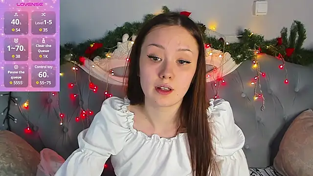 Snapshot of MiriaamWhite chatting on January 12, 2025, 1:48 pm MiriaamWhite online show from January 12, 2025, 1:48 pm