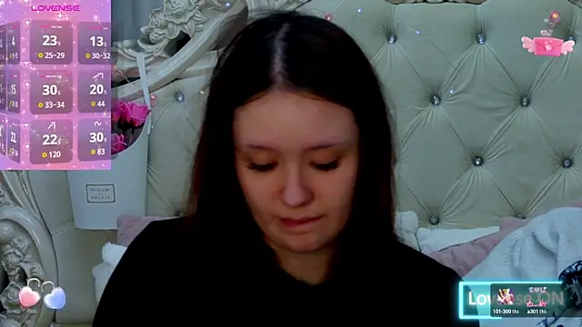 Snapshot of MiriaamWhite chatting on January 28, 2025, 3:04 pm MiriaamWhite online show from January 28, 2025, 3:04 pm