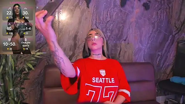 Snapshot of Alahia_Dangelo chatting on October 30, 2025, 5:24 pm Alahia Dangelo online show from October 30, 2025, 5:24 pm