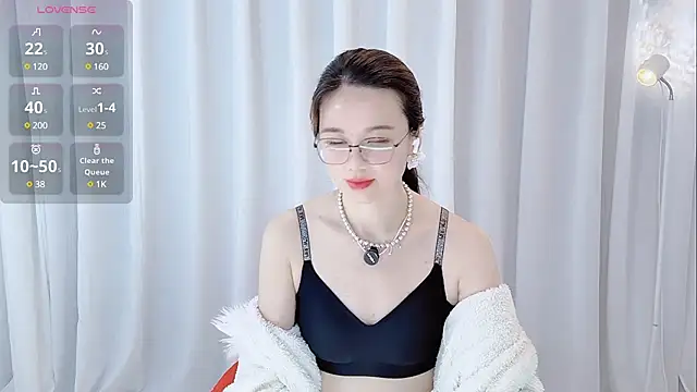 Alina-688- online show from March 22, 2025, 2:14 pm
