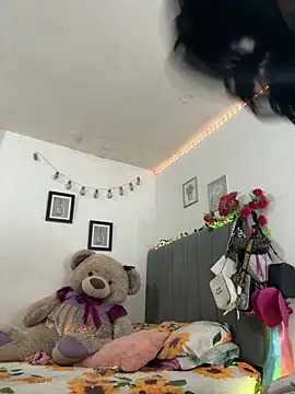 Snapshot of salomegalesoxxx chatting on October 10, 2025, 2:10 am salomegalesoxxx online show from October 10, 2025, 2:10 am