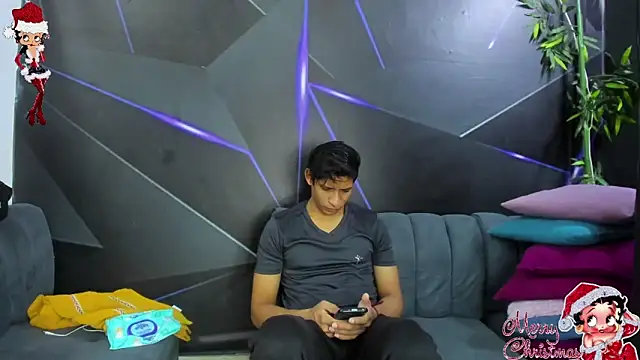 playsgirlhot online show from November 4, 2025, 11:15 pm