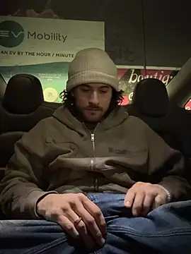 Vanillamexican online show from March 3, 2025, 11:00 am