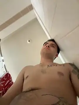 Vanillamexican online show from October 9, 2025, 2:42 am