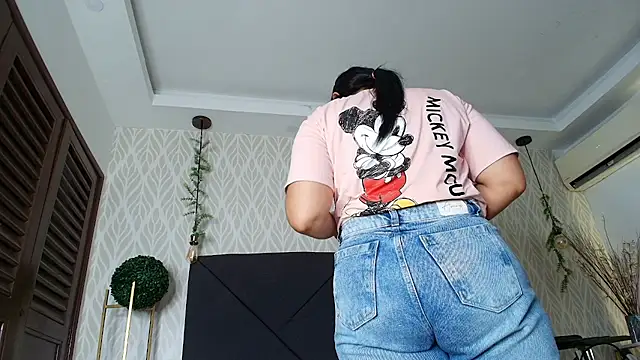 sandy rivas online show from June 10, 2026, 12:04 pm