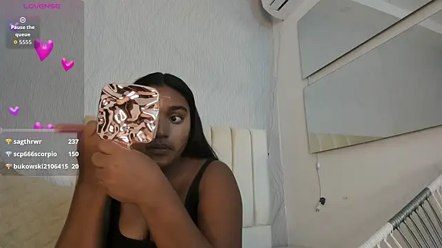 Snapshot of kayna_gomez chatting on September 19, 2025, 7:14 pm kayna gomez online show from September 19, 2025, 7:14 pm