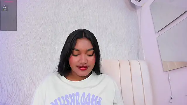 Snapshot of kayna_gomez chatting on September 30, 2025, 7:30 pm kayna gomez online show from September 30, 2025, 7:30 pm