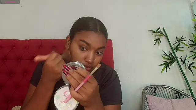 kayna gomez online show from July 22, 2026, 7:05 pm