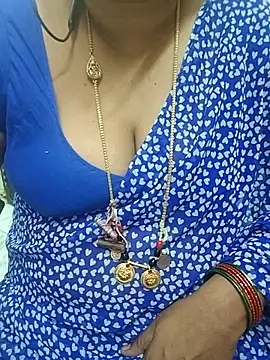 Snapshot of Sexy-Telugunayana2 chatting on February 13, 2026, 10:17 pm Sexy-Telugunayana2 online show from February 13, 2026, 10:17 pm