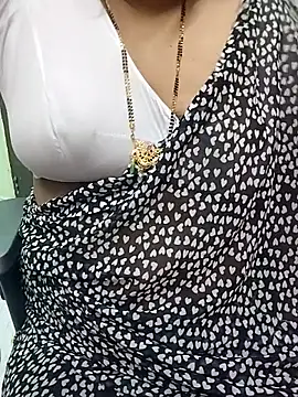 Snapshot of Sexy-Telugunayana2 chatting on March 21, 2026, 10:57 pm Sexy-Telugunayana2 online show from March 21, 2026, 10:57 pm