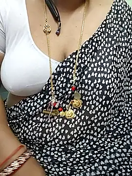 Snapshot of Sexy-Telugunayana2 chatting on March 28, 2026, 6:18 pm Sexy-Telugunayana2 online show from March 28, 2026, 6:18 pm