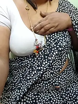 Sexy-Telugunayana2 online show from May 17, 2026, 7:32 pm