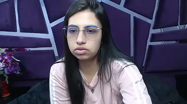 Snapshot of Tammy_Blackk chatting on January 6, 2025, 11:51 am Tammy Blackk online show from January 6, 2025, 11:51 am