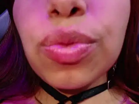 Snapshot of Tammy_Blackk chatting on March 7, 2025, 6:54 pm Tammy Blackk online show from March 7, 2025, 6:54 pm