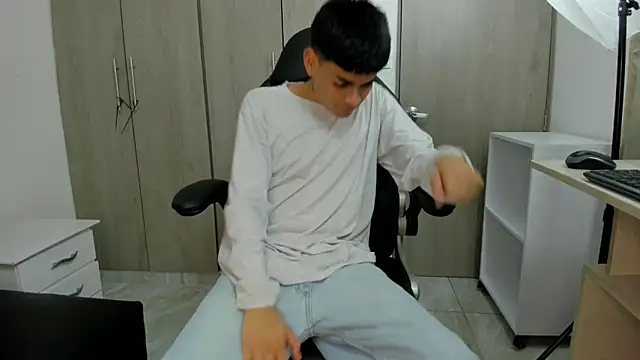 Yef Thin online show from January 5, 2025, 3:22 am