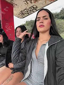 Naughty Friends  online show from February 19, 2025, 3:49 pm