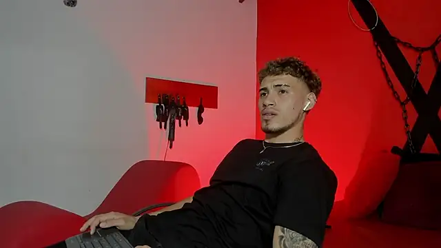 austin collinss online show from January 17, 2025, 12:42 am