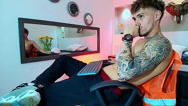 austin collinss online show from January 17, 2025, 3:45 am