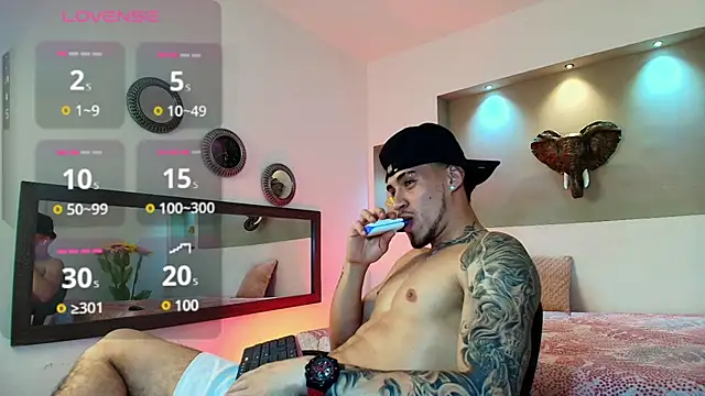 austin collinss online show from January 22, 2025, 5:48 am