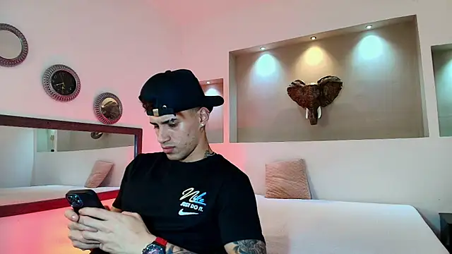 austin collinss online show from January 31, 2025, 5:19 am