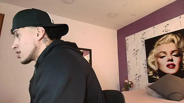 austin collinss online show from March 12, 2025, 3:02 am