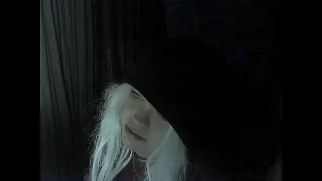 Snapshot of iva_spirit chatting on December 24, 2024, 12:55 am iva spirit online show from December 24, 2024, 12:55 am