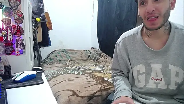 esjrobles online show from September 24, 2025, 12:19 pm