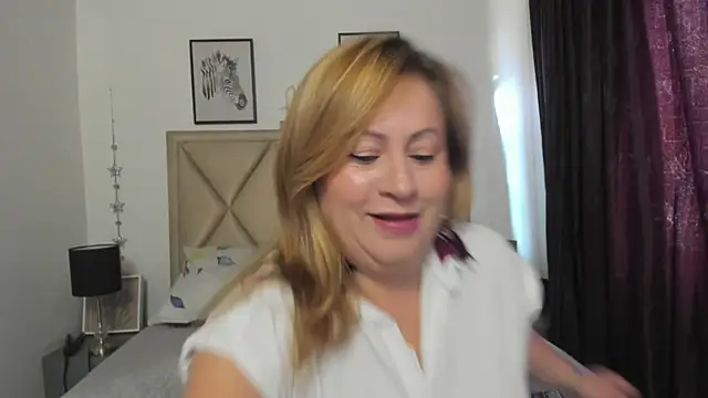 MonyCassius online show from June 13, 2026, 12:14 pm