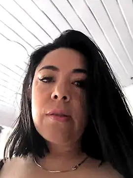 Snapshot of Bella_fournier chatting on December 4, 2025, 3:54 pm Bella fournier online show from December 4, 2025, 3:54 pm