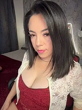 Snapshot of Bella_fournier chatting on March 10, 2026, 11:54 pm Bella fournier online show from March 10, 2026, 11:54 pm