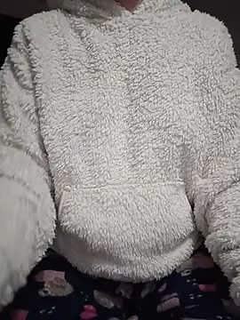 Snapshot of NEW_CRYSTAL chatting on October 11, 2025, 7:29 am NEW CRYSTAL online show from October 11, 2025, 7:29 am