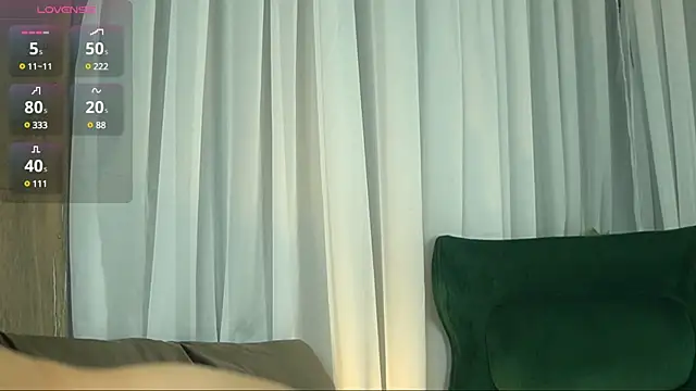 AnaisLeblanc online show from March 21, 2025, 7:33 am