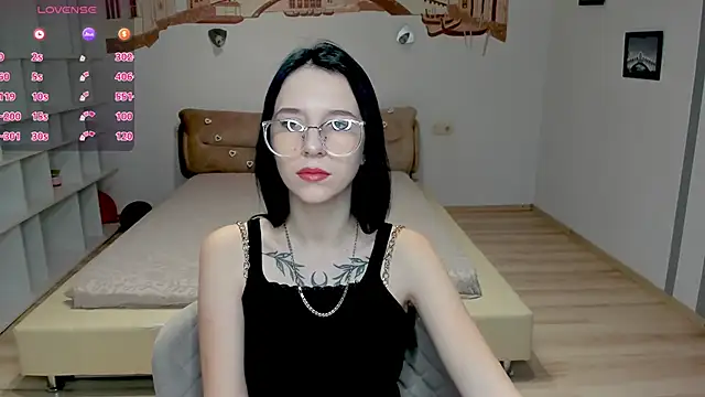 KarolinaBlacks online show from January 19, 2025, 6:42 am