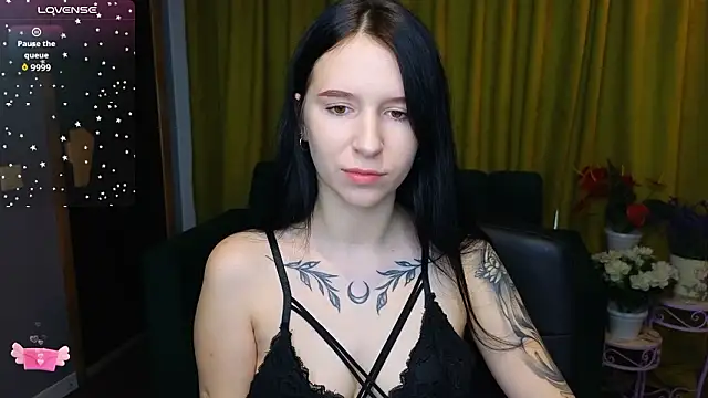 Snapshot of KarolinaBlacks chatting on February 15, 2026, 6:32 am KarolinaBlacks online show from February 15, 2026, 6:32 am