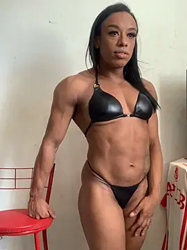 princessofmuscles online show from January 8, 2025, 7:13 pm