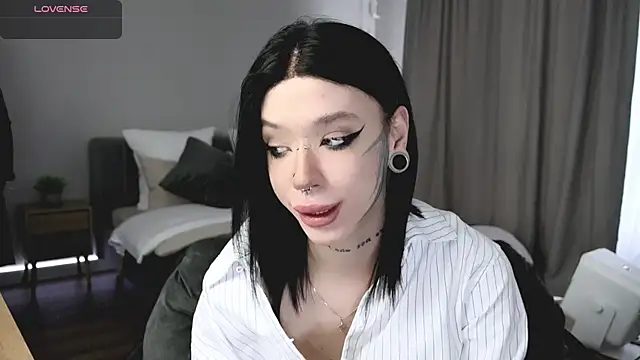 Snapshot of Dasha_M chatting on April 10, 2026, 11:37 am Dasha M online show from April 10, 2026, 11:37 am