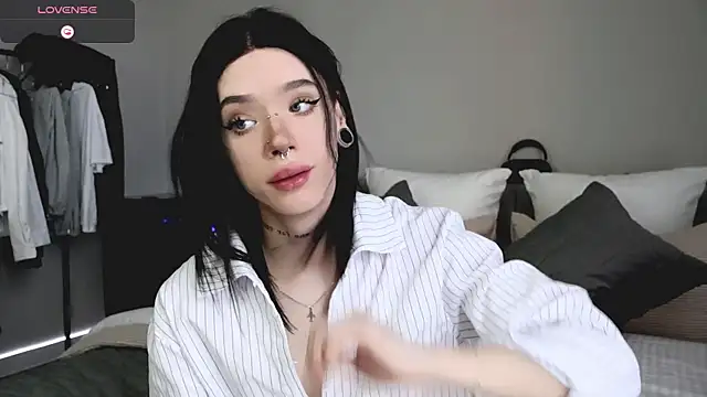 Snapshot of Dasha_M chatting on April 11, 2026, 9:57 am Dasha M online show from April 11, 2026, 9:57 am
