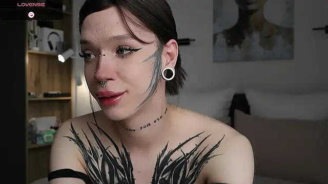Snapshot of Dasha_M chatting on May 6, 2026, 12:10 pm Dasha M online show from May 6, 2026, 12:10 pm