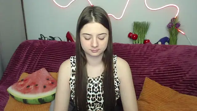 MilanaRoza online show from March 1, 2026, 6:15 am