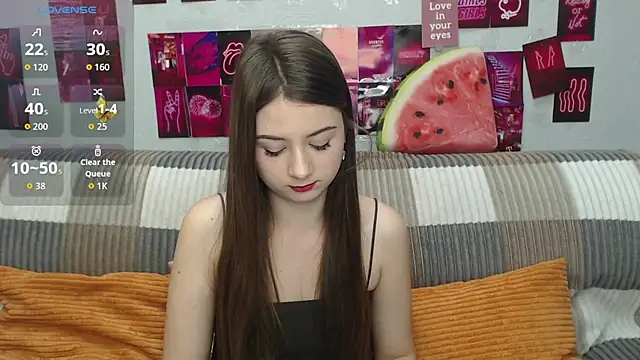 MilanaRoza online show from July 16, 2026, 4:40 am