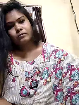yoursweety09 online show from December 25, 2024, 3:38 pm