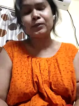 yoursweety09 online show from January 7, 2025, 2:10 am