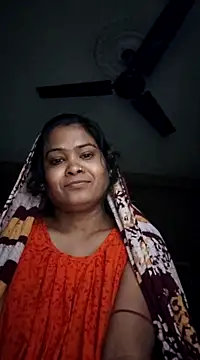 yoursweety09 online show from January 15, 2025, 2:38 am