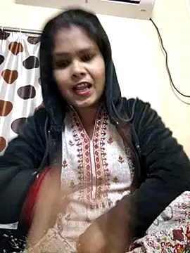 yoursweety09 online show from January 17, 2025, 2:39 pm