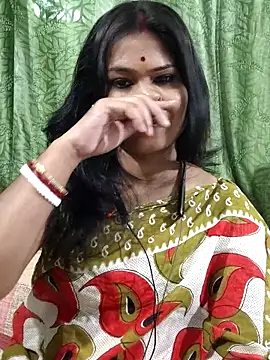 yoursweety09 online show from November 10, 2025, 8:46 am